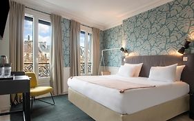 Hôtel Avama Prony  3*